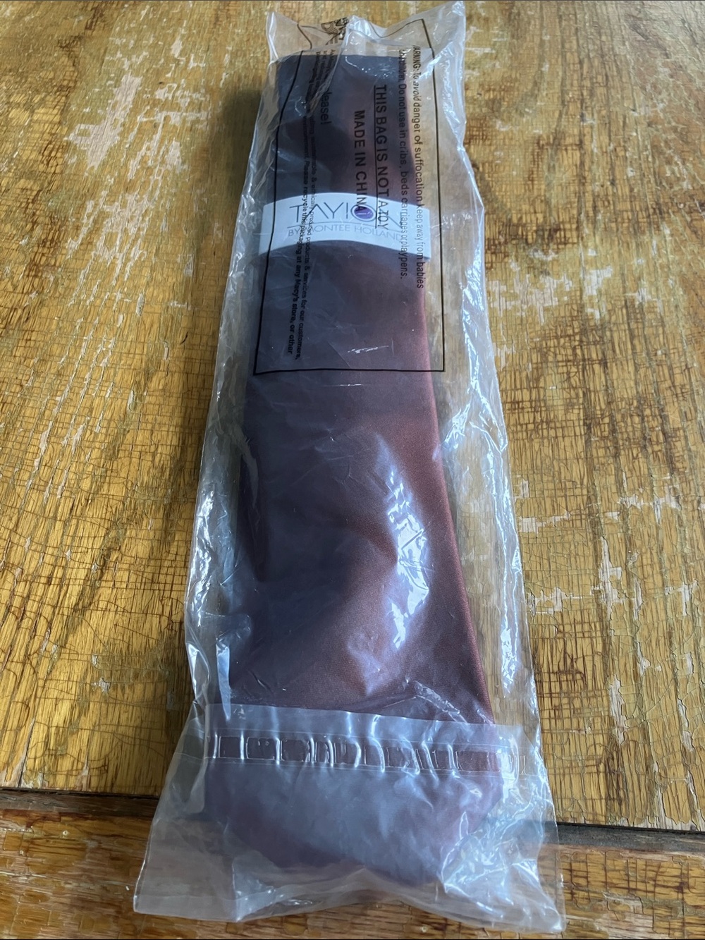 TAYION by Montee Holland Men’s Tie Brown NWT